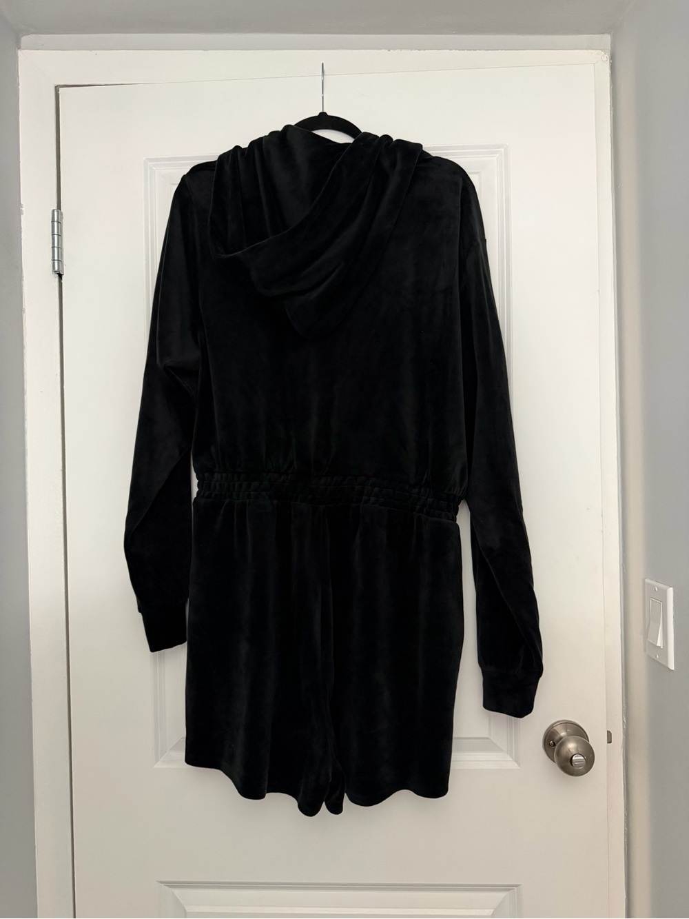 NWOT Juicy Couture Black Velour Romper XL - Picture 5 of 8